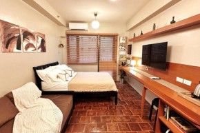 NEW Studio Luxe near MOA Comfy Beds Fast WI-FI